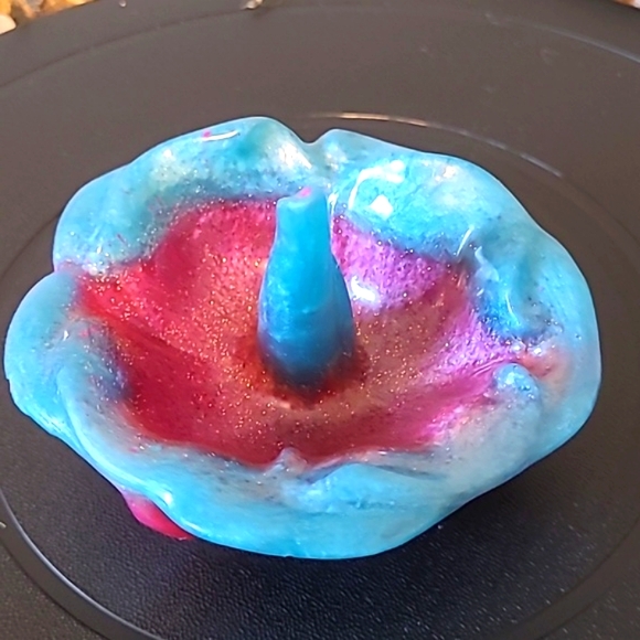 💍Handcrafted📿 Women's Resin Jelewry Holder - Picture 7 of 9